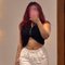 Shalini Dias wan independent GFE - puta in Colombo Photo 3 of 5