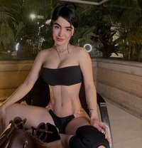 Sandy - escort in Beirut