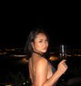Babygirl 🦋 - puta in Bangkok Photo 7 of 14