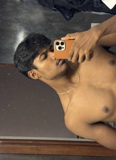 Sandy - Male escort agency in Chennai Photo 1 of 1