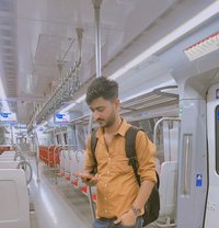 Sandy - Male escort in Doha