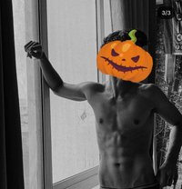 Sandy - Male escort in Dubai