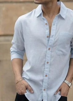 Sandy - Male escort in New Delhi Photo 1 of 2