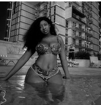 Sandy - escort in Singapore