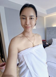 Sandy Ladyboy - Masajista in Dubai Photo 10 of 11