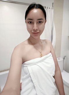 Sandy Ladyboy - Masajista in Dubai Photo 11 of 11