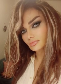 Sandy - Acompañantes transexual in Beirut Photo 26 of 26