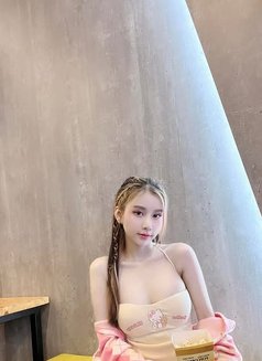 Sandy sugar baby - puta in Shanghai Photo 18 of 20
