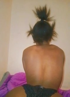 Sandy Velvet - puta in Nairobi Photo 1 of 2