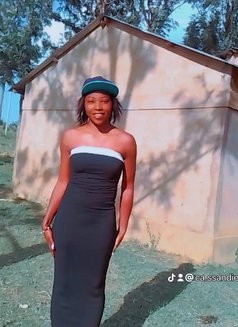 Sandy Velvet - escort in Nairobi Photo 6 of 7