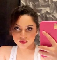 Saneha Chohan - puta in Ajmān