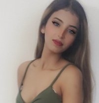 Sanfoura - puta in Beirut Photo 1 of 6