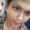 Sangavi - Acompañantes transexual in Chennai