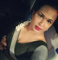 Sangavi - Transsexual escort in Chennai
