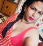 Sangavi - Transsexual escort in Chennai Photo 3 of 6