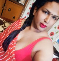 Sangavi - Transsexual escort in Chennai