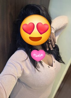 Sangeeta Das Cam and Meet - escort in Kolkata Photo 3 of 3