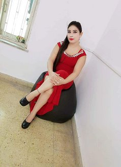 Sangeeta - puta in New Delhi Photo 6 of 7