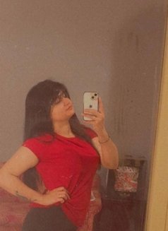 Dipti Very Desirable Girl Incall/Outcall - escort in New Delhi Photo 4 of 4