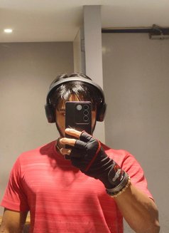 Sangram Kunar - Male escort in Ahmedabad Photo 4 of 9