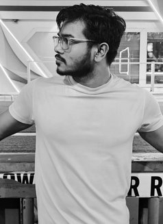 Sangram Kunar - Male escort in Ahmedabad Photo 5 of 9