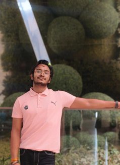 Sangram Kunar - Male escort in Ahmedabad Photo 8 of 9