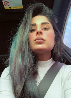 Sani - puta in Ajmān Photo 3 of 6