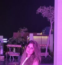 Sani - puta in Ajmān