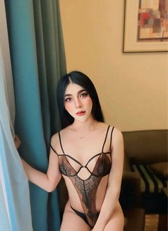 Sani ladyboy - masseuse in Dubai Photo 5 of 12
