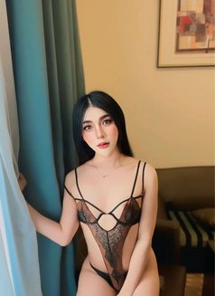 Sani ladyboy - masseuse in Dubai Photo 7 of 12