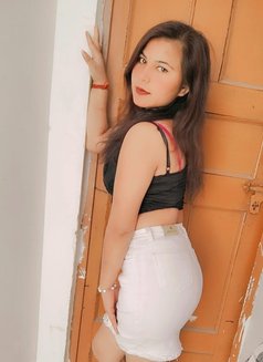 independent girl 2500 1 shot - escort in Noida Photo 5 of 16