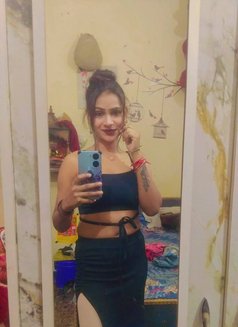 Sania - escort in Noida Photo 1 of 9