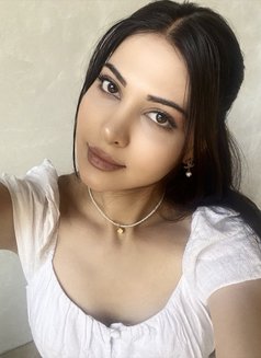 Sania Riyadh - escort in Riyadh Photo 2 of 6