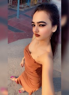 Sania Teen - puta in Dubai Photo 1 of 8