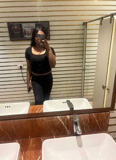 Sanika - Acompañantes transexual in Kolkata Photo 5 of 5