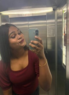 Sanika - Acompañantes transexual in Kolkata Photo 5 of 9