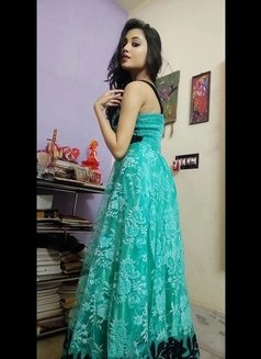 Saniya best cam with real meet available - escort in Pune Photo 3 of 4