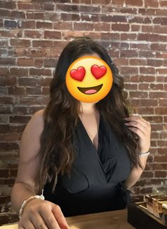Saniya (Cam & Meet) - escort in New Delhi Photo 8 of 8