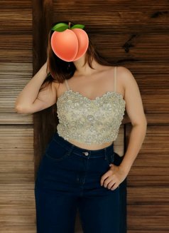 Saniya (Cam & Meet) - puta in Noida Photo 12 of 12