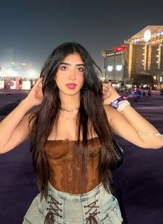 Saniya - escort in Hyderabad Photo 1 of 8