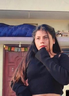 Saniya - escort in Mumbai Photo 2 of 2