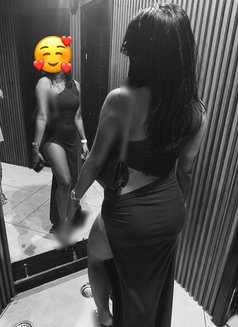 Saniya - escort in Noida Photo 7 of 7