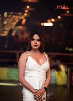 Sexy Saniya - Transsexual companion in Ahmedabad Photo 5 of 14