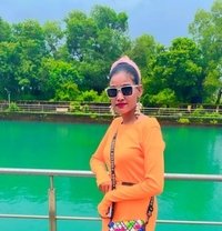Saniya Mishra Vip Service Available - puta in Hyderabad