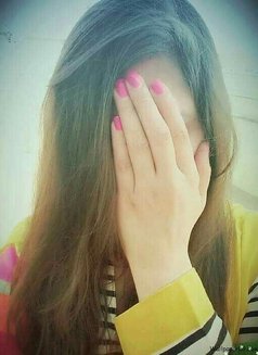 Saniya Patel - escort in Ahmedabad Photo 2 of 7