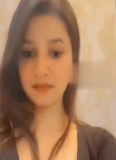 Web cam and meet - escort in Mumbai Photo 1 of 5