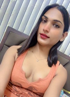 Sanjana - Acompañantes transexual in New Delhi Photo 5 of 5