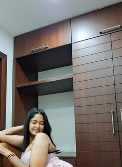 Sanjana 24*7 Escort Chennai-Direct Cash - puta in Chennai Photo 5 of 8
