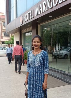 Sanjana Cam and Meet's - escort in Ahmedabad Photo 1 of 1
