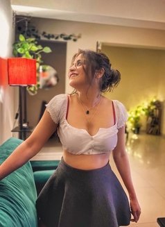 Sanjana Cash Payment - escort in Bangalore Photo 1 of 1